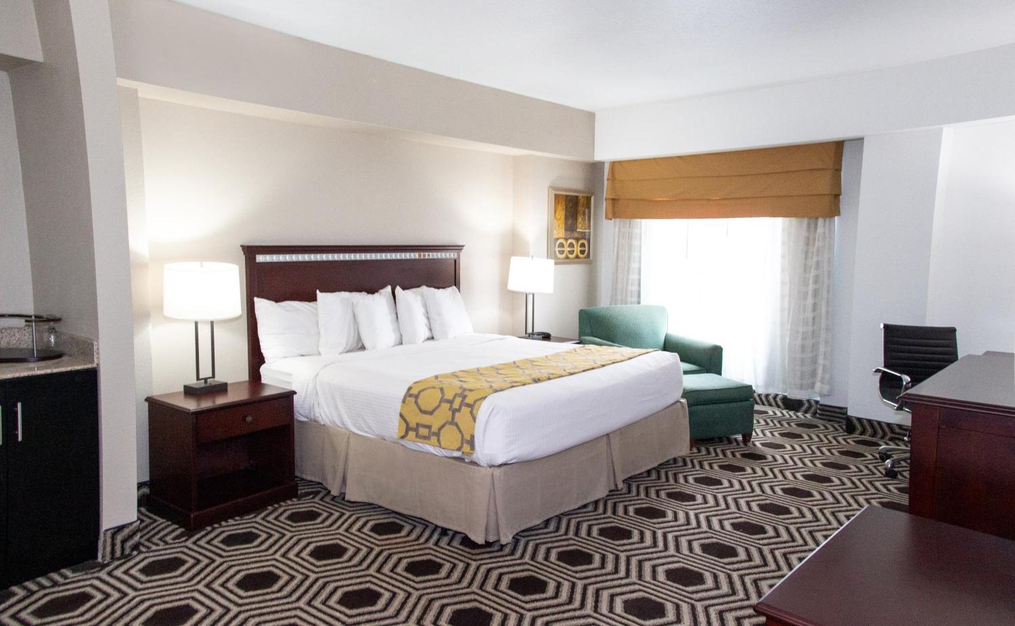 Baymont By Wyndham Delavan Near Lake Geneva Exterior foto